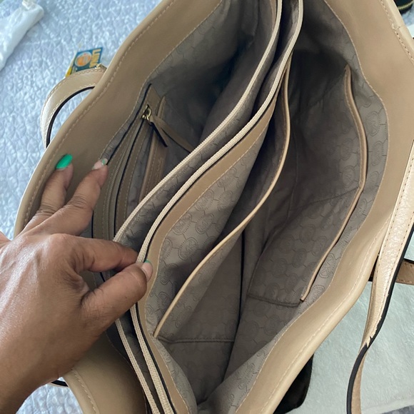 MICHAEL KORS Jet Set Checker Multifunction Tote/Weekend/Travel Bag - Picture 5 of 6